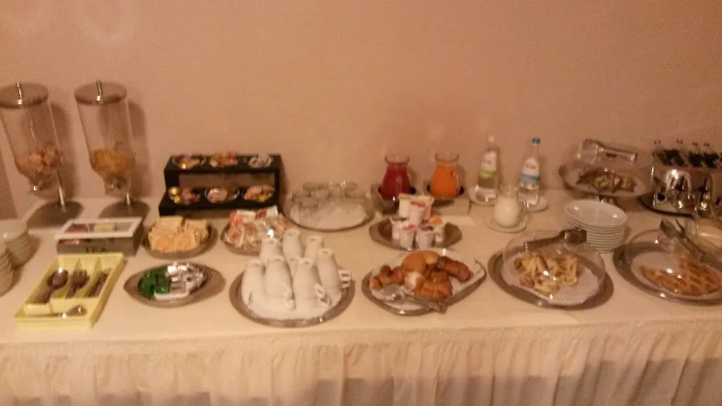 Albergo Papillon San Polo dʼEnza in Caviano Szálloda